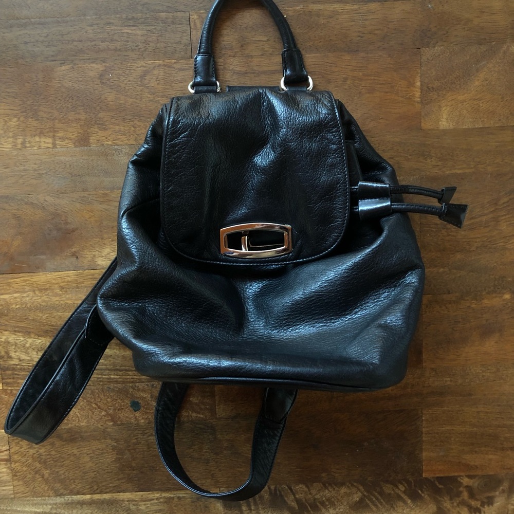 DKNY GENUINE soft leather mini backpack